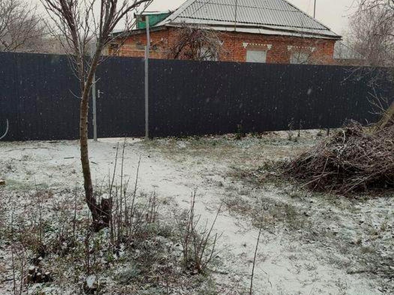 Срочно продам два дома,смежные дворы в 5 мин. от ЖД вокзала