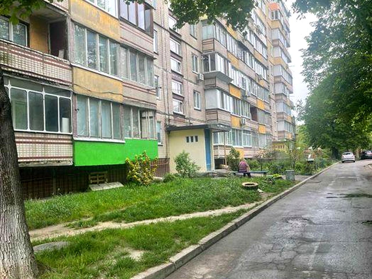 Продається простора Трикімнатна (загальна — 63,8 м²; житлова — 41,5 м²) Квартира в одному з найзручніших районів Боярки