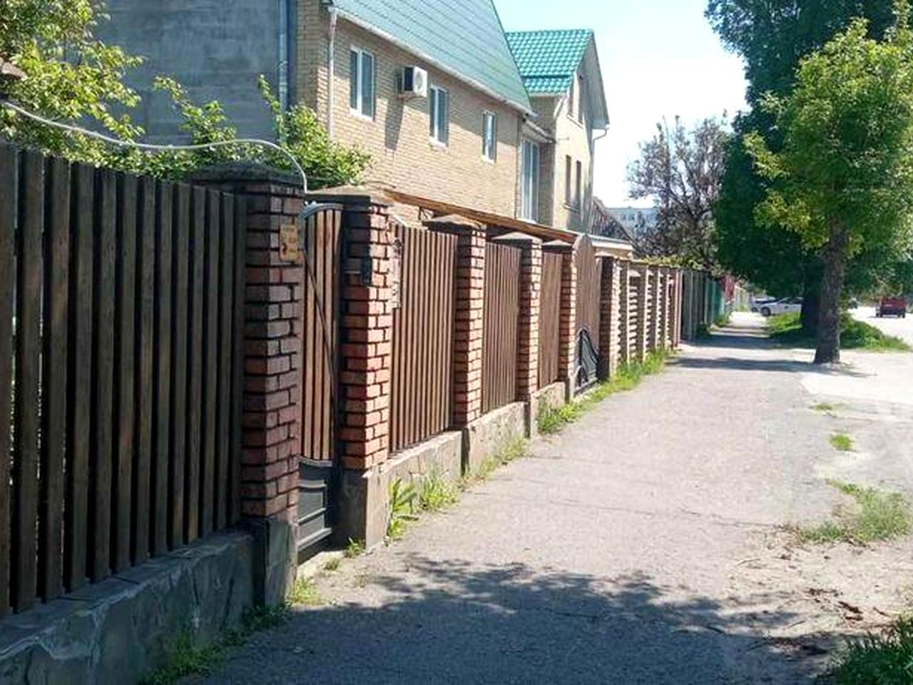 Продам будинок в місті