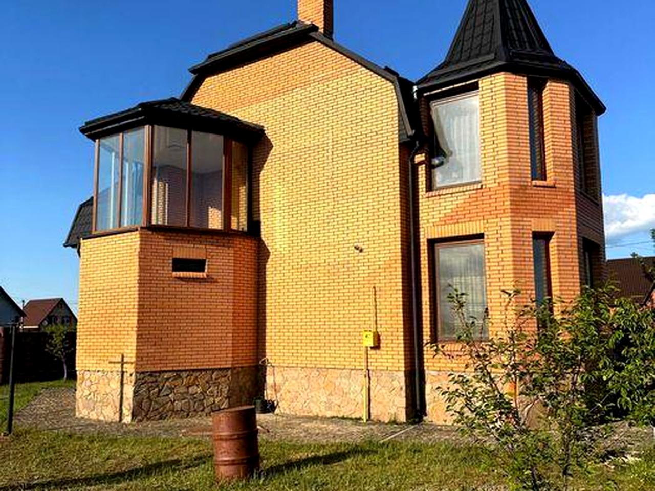 Продається красивий будинок "під ключ"