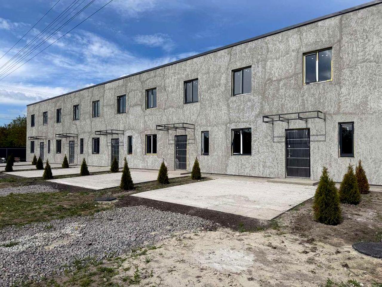 Продаж 2 поверхового таунхауса у престижному районі селища Баришівка Є ВІДЕООГЛЯД