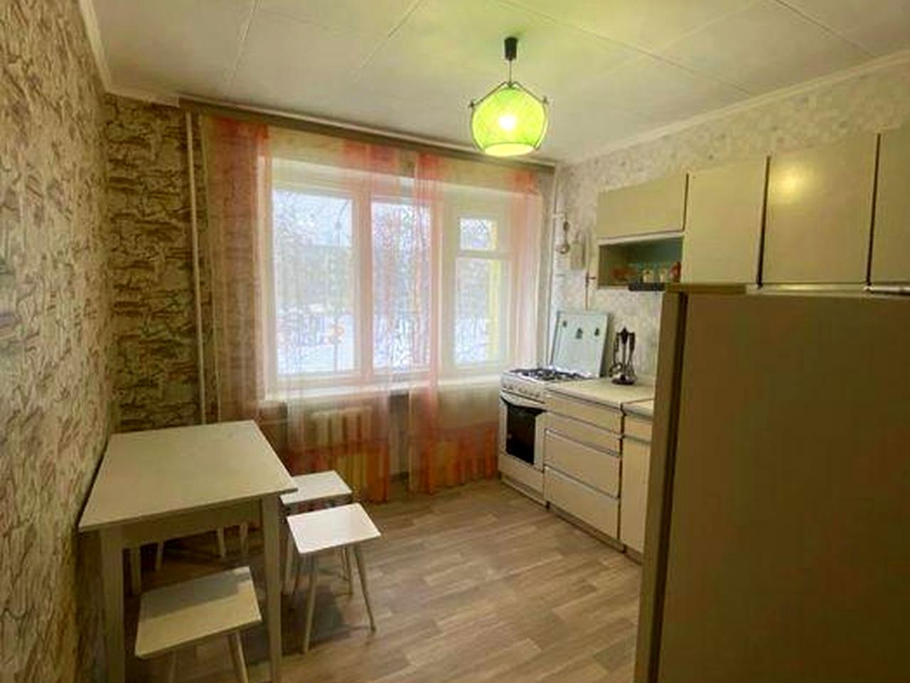 Продам 3-х кімнатну квартиру