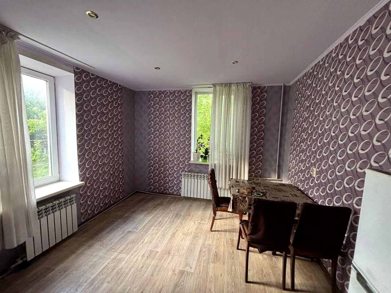 Продам 3-х комнатную квартиру в г. Балаклея