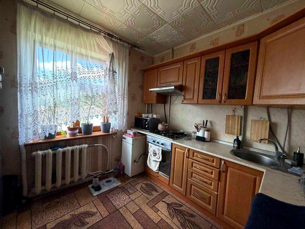 Продаж 4 кім квартири в центрі селища Баришівка 78 м2