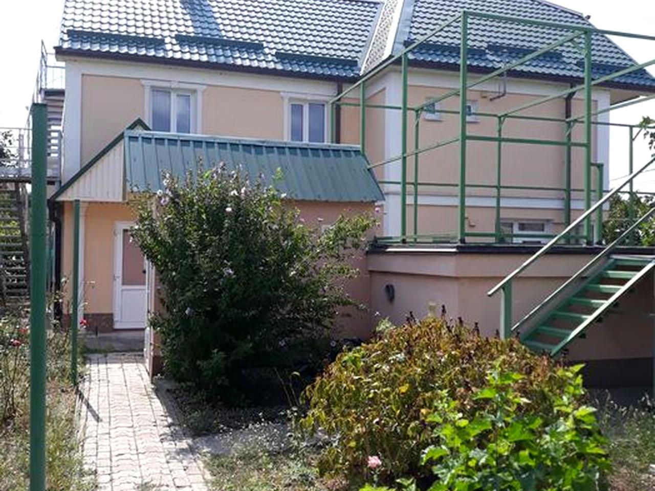 Продається будинок на Казарського