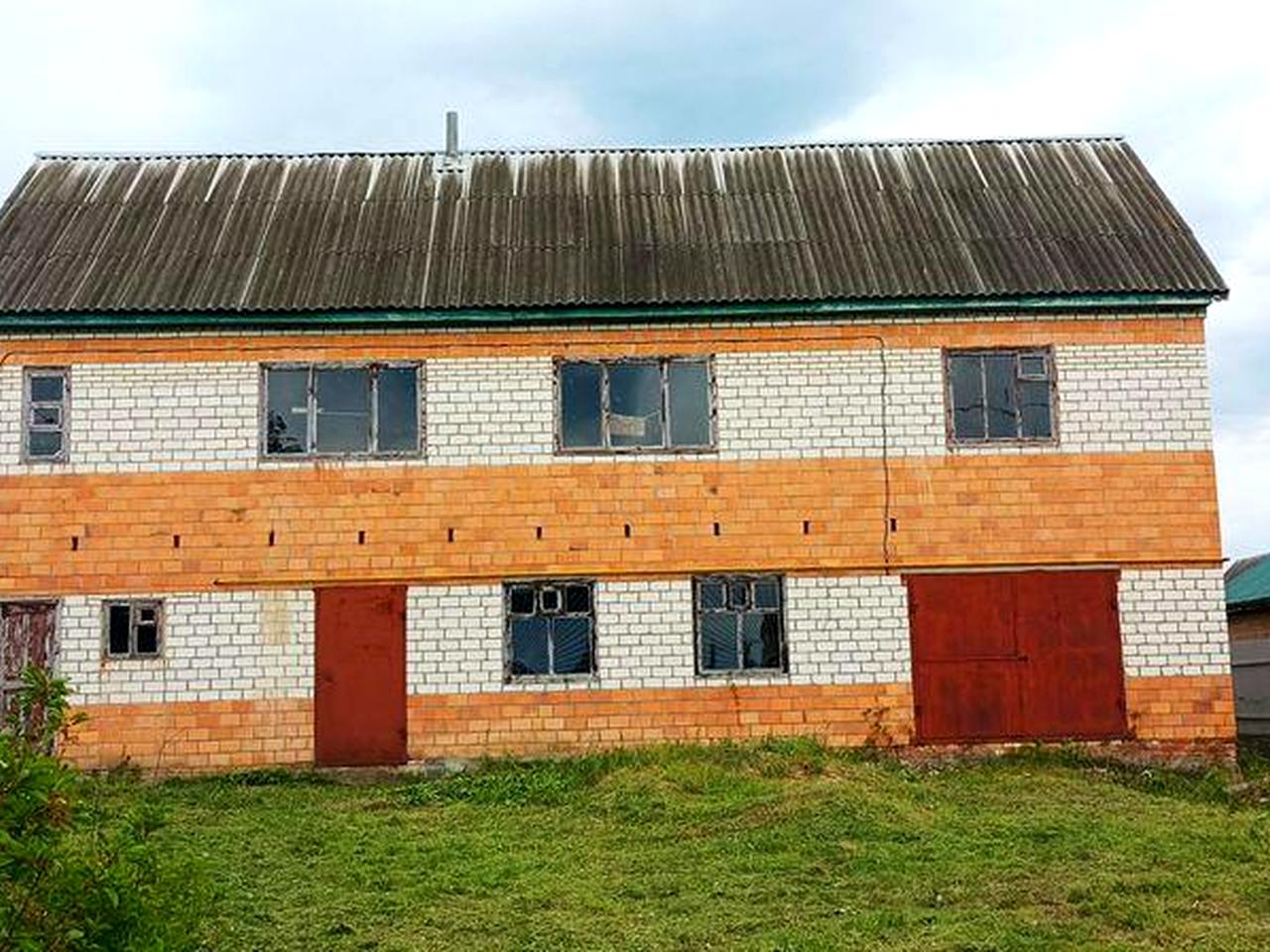 Продам дім двох поверховиий