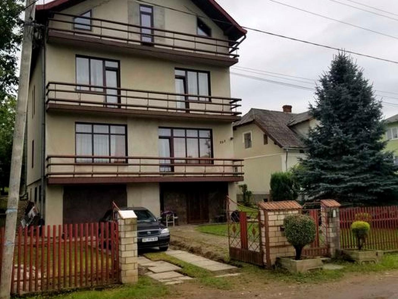 Будинок на продажу