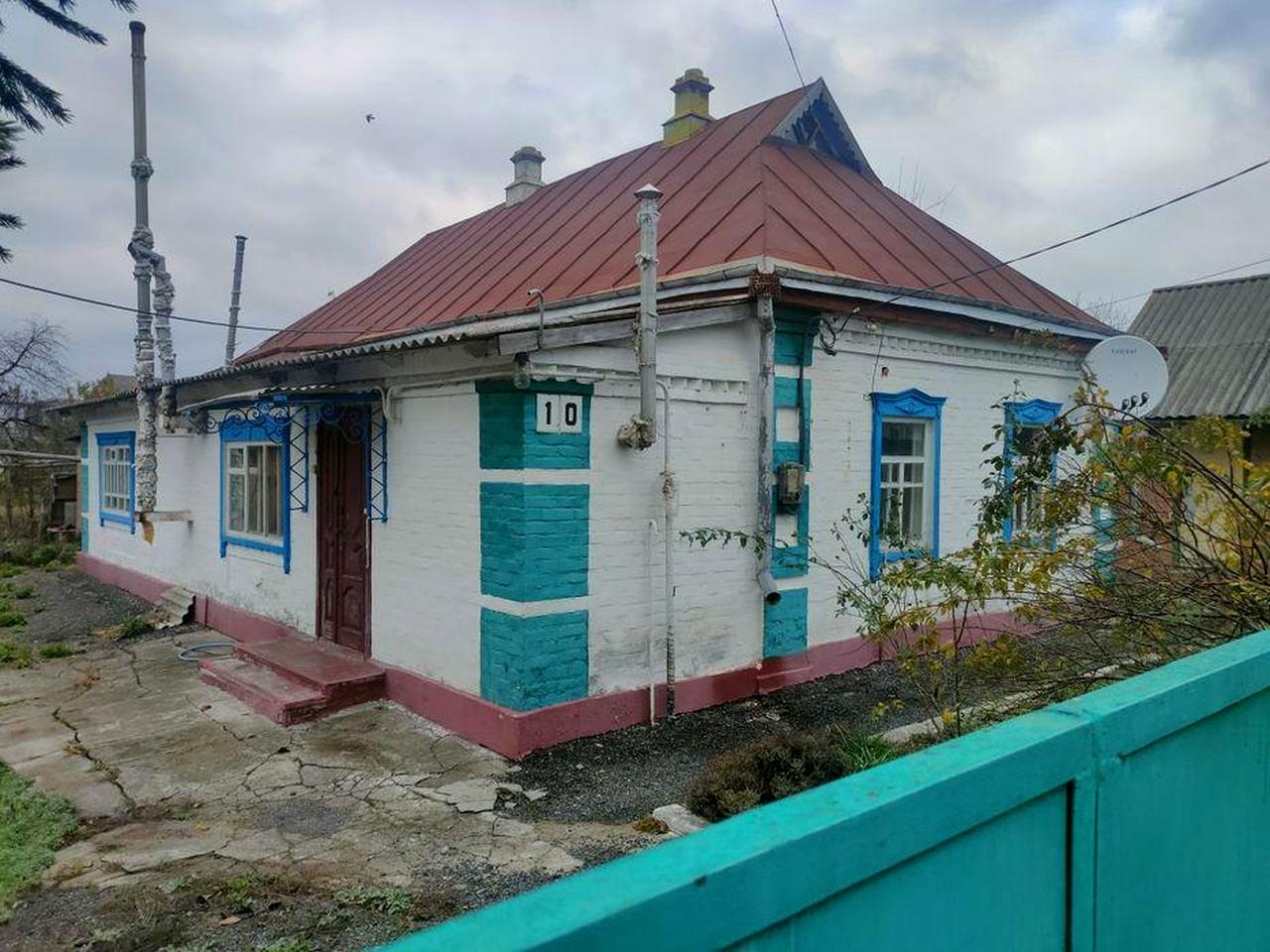 Приватний будинок в центрі міста Хорол. Частный дом в центре города.