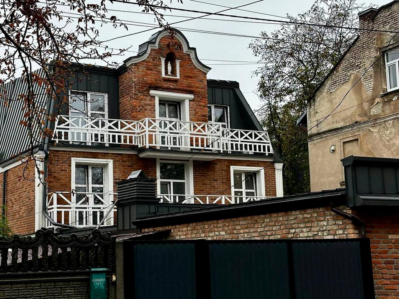 Народна вул., 45