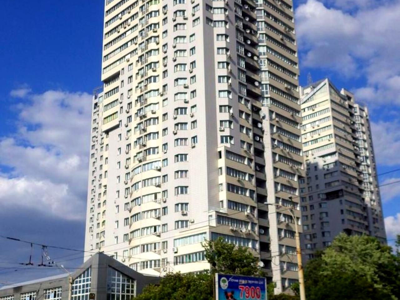 Вадима Гетьмана вул., 1-В