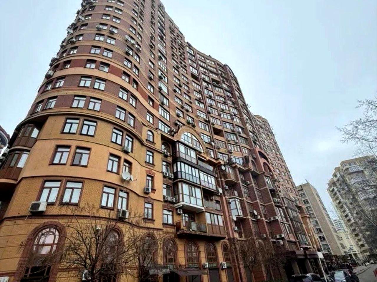 Євгена Коновальця вул. (Щорса), 36-В
