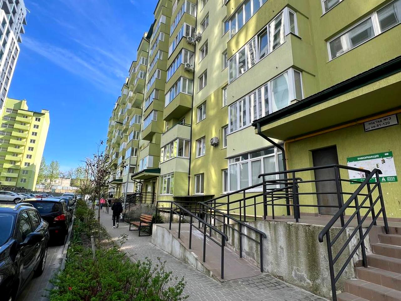 Зелена вул., 115д