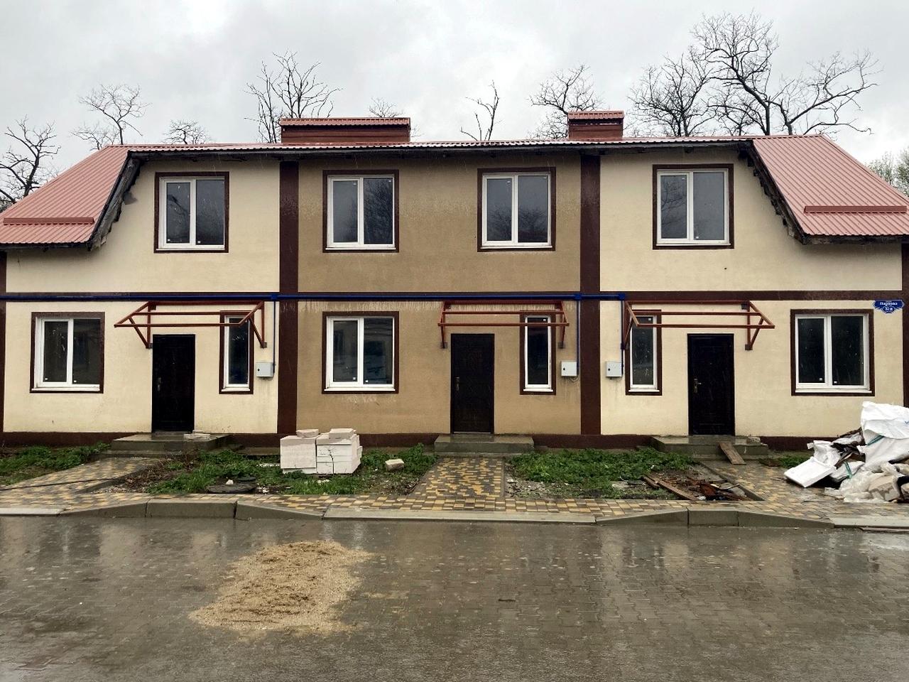 Паркова вул., 32