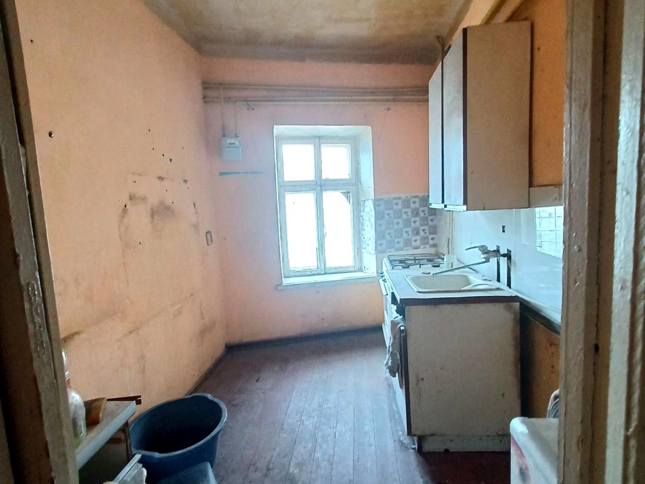 Прохоровська вул., 52