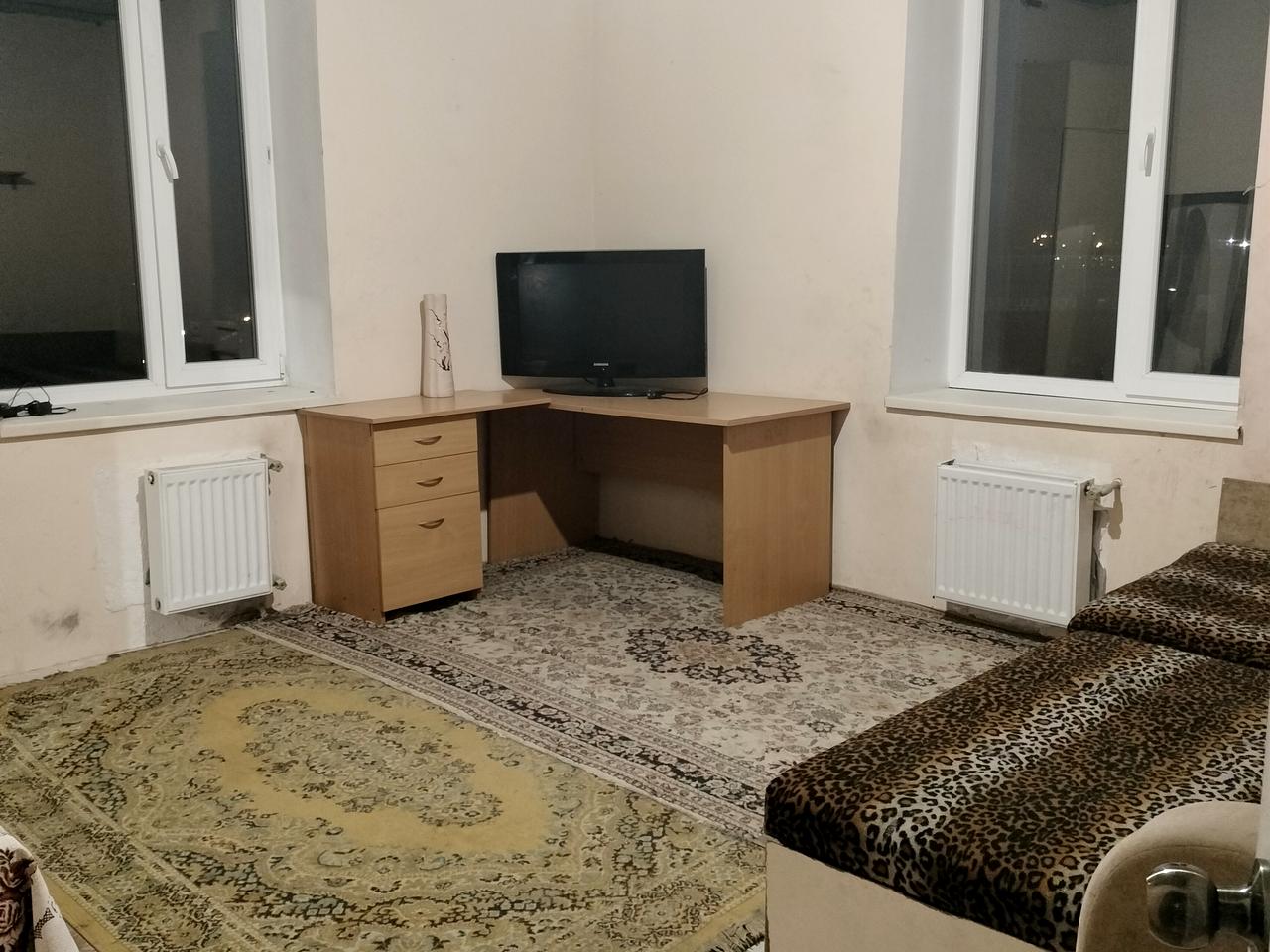 Михайла Грушевського вул., 39/3 к1