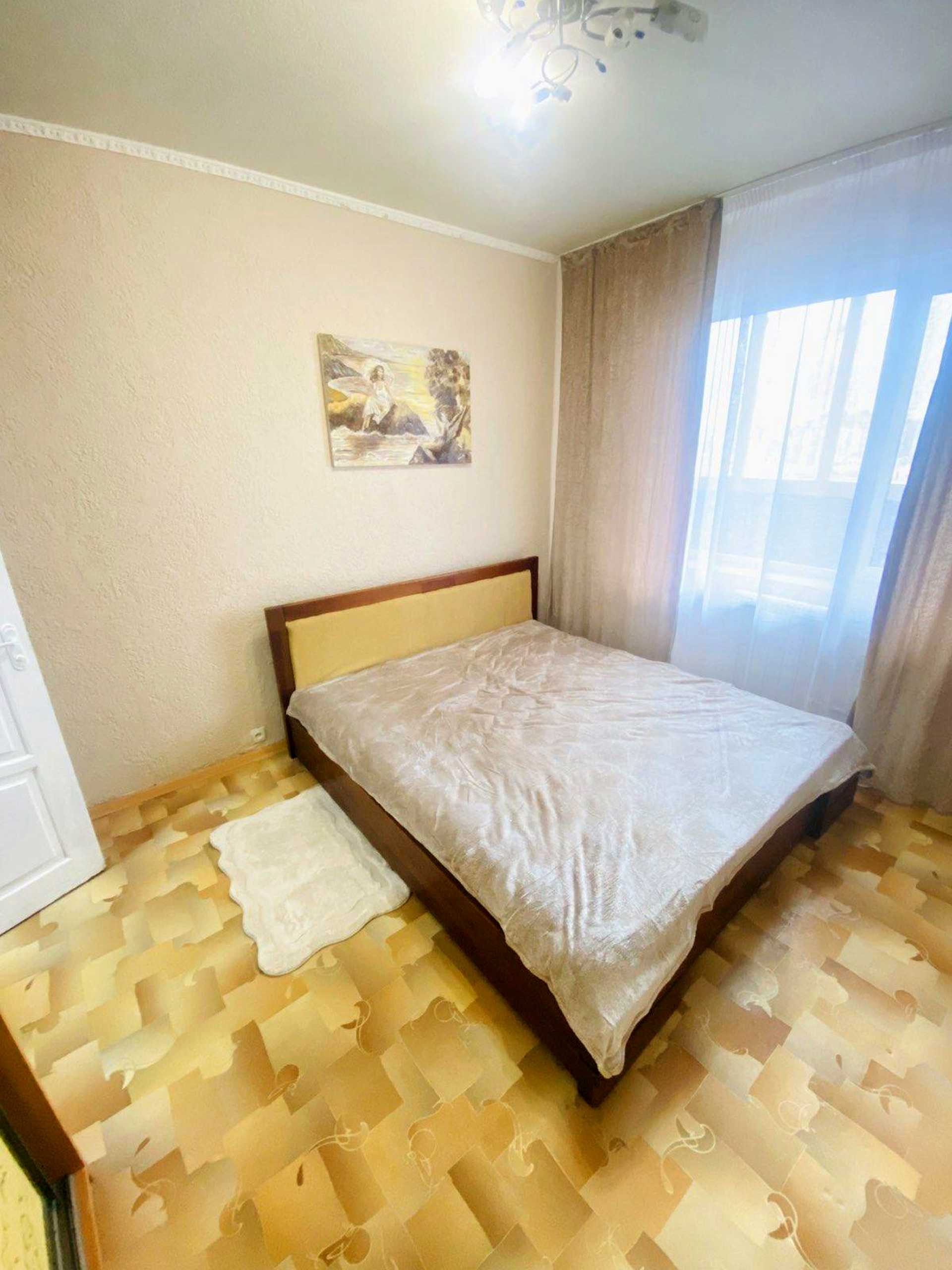 Оренда 2-кімнатної квартири, 56 м² — Деснянський район 4