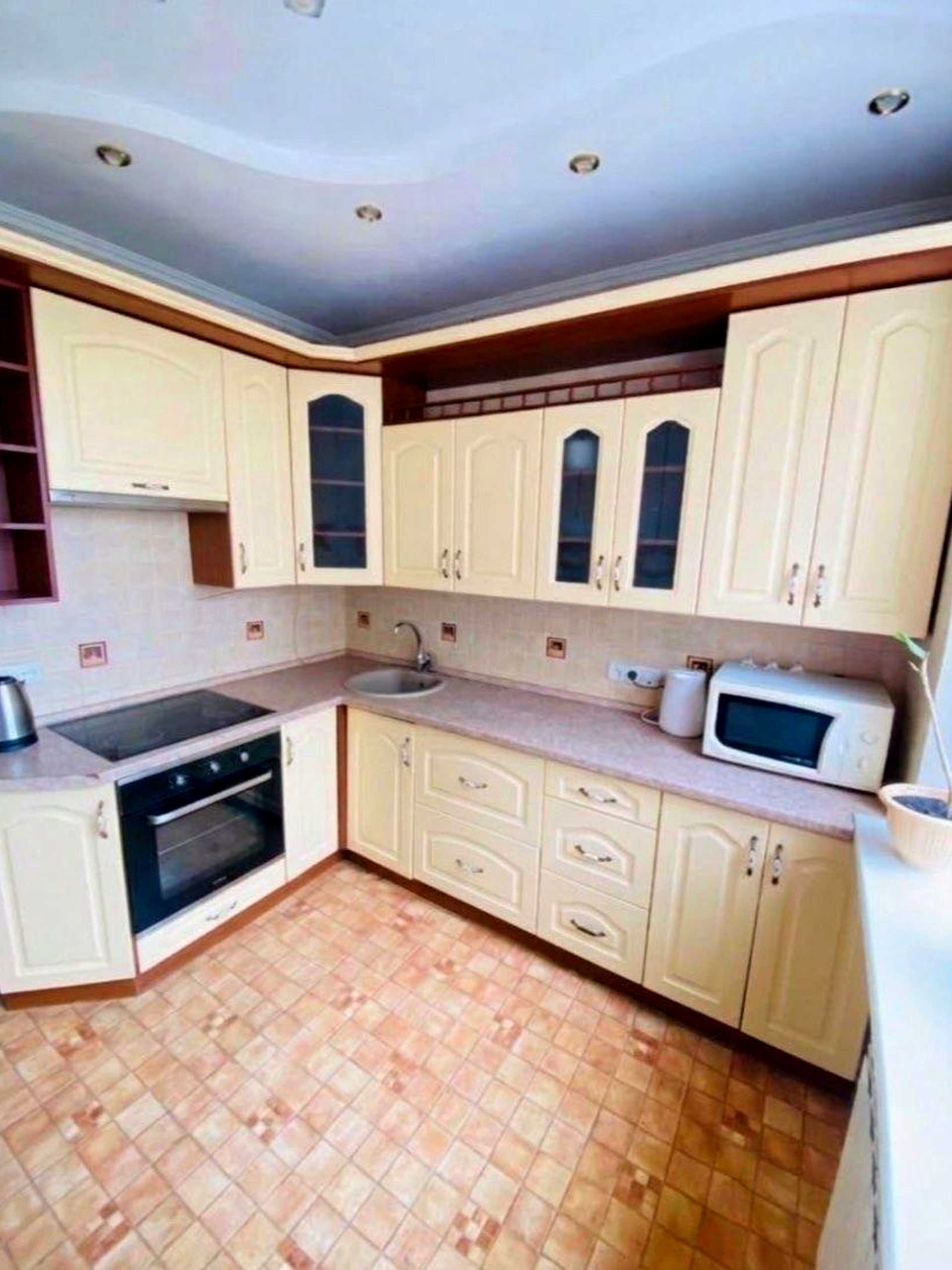 Оренда 2-кімнатної квартири, 56 м² — Деснянський район 5