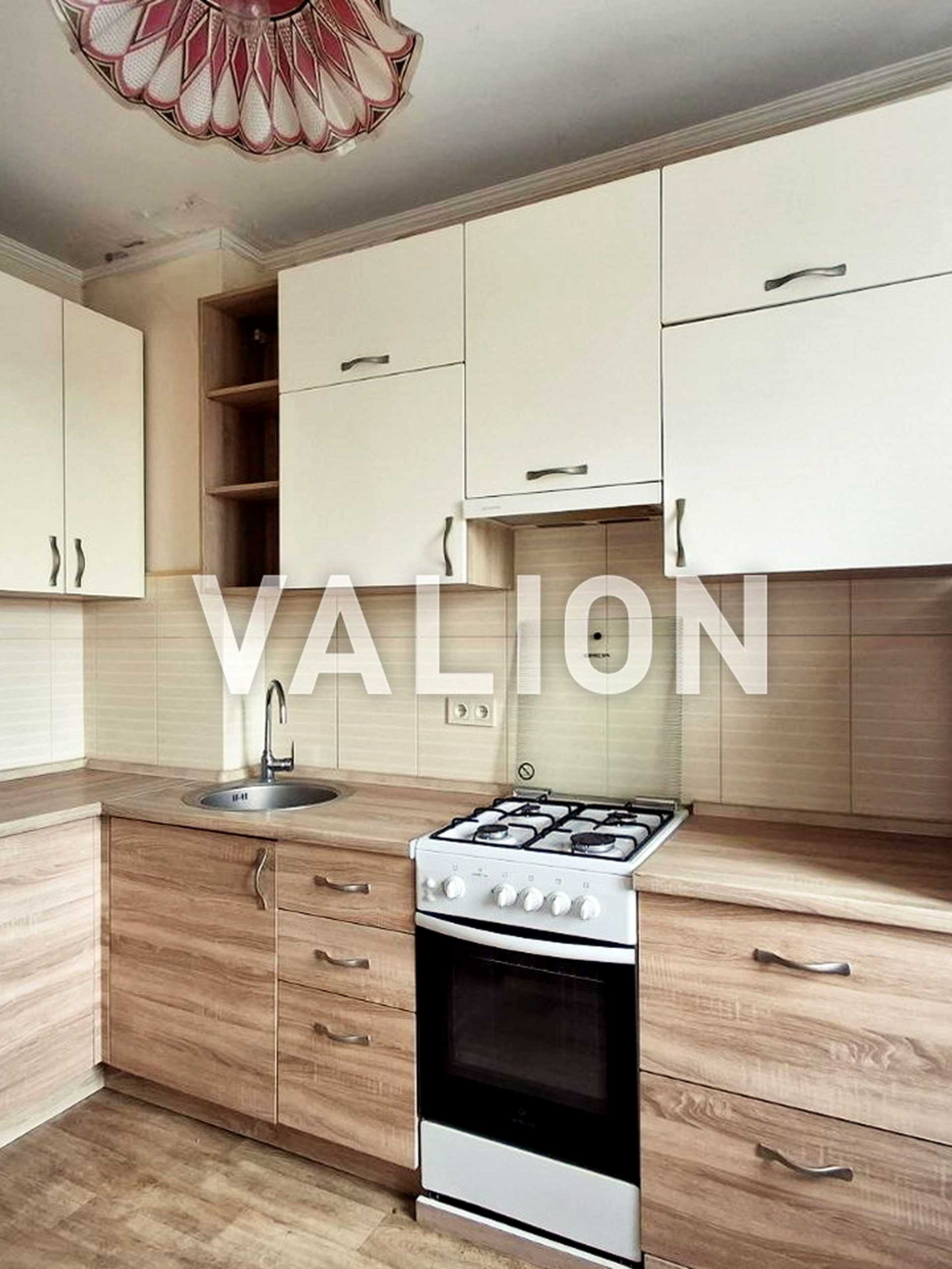 Продаж 3-кімнатної квартири, 72,3 м² — Деснянський район 5