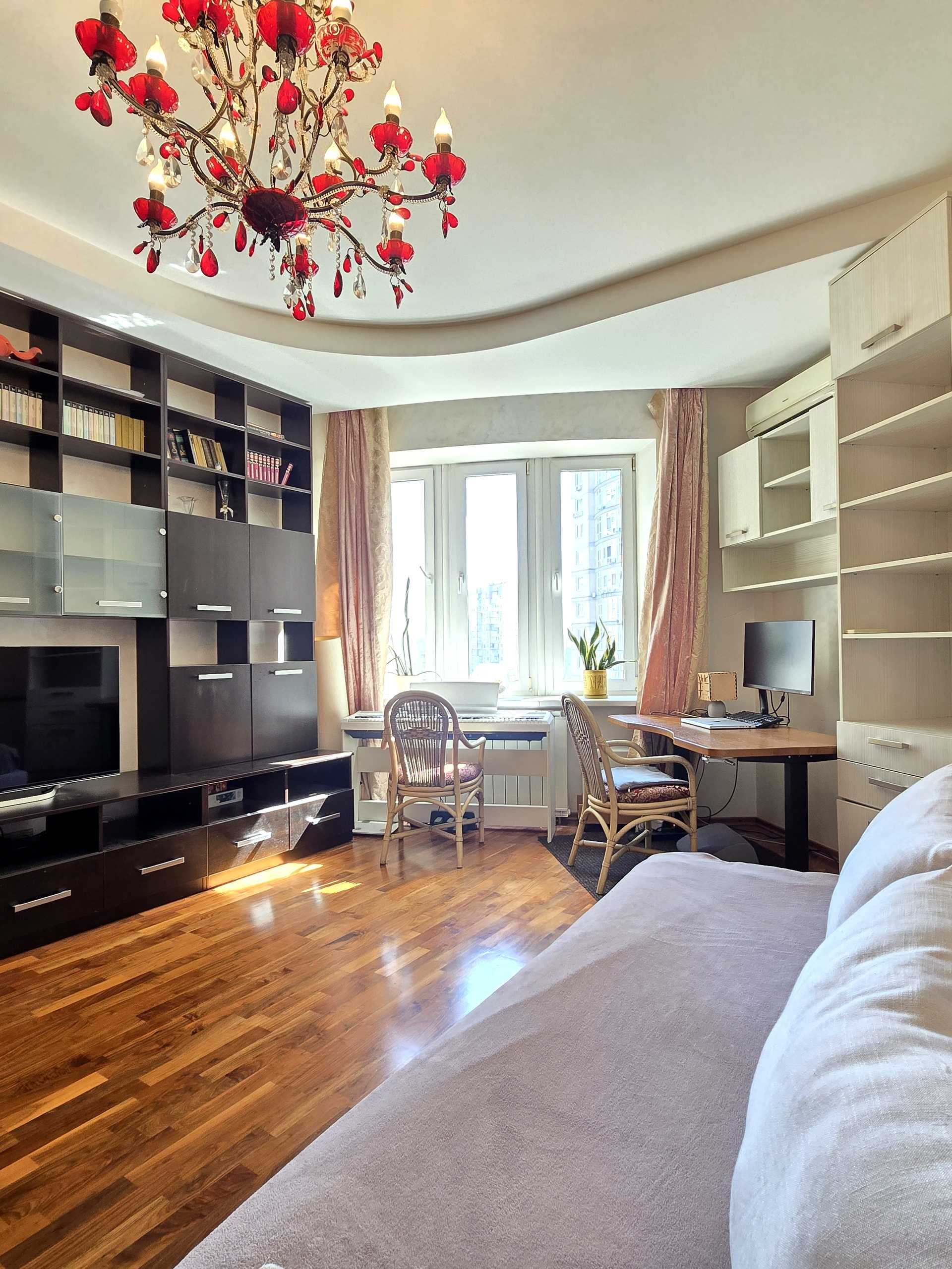 Продаж 2-кімнатної квартири, 80 м² — Оболонський район 3