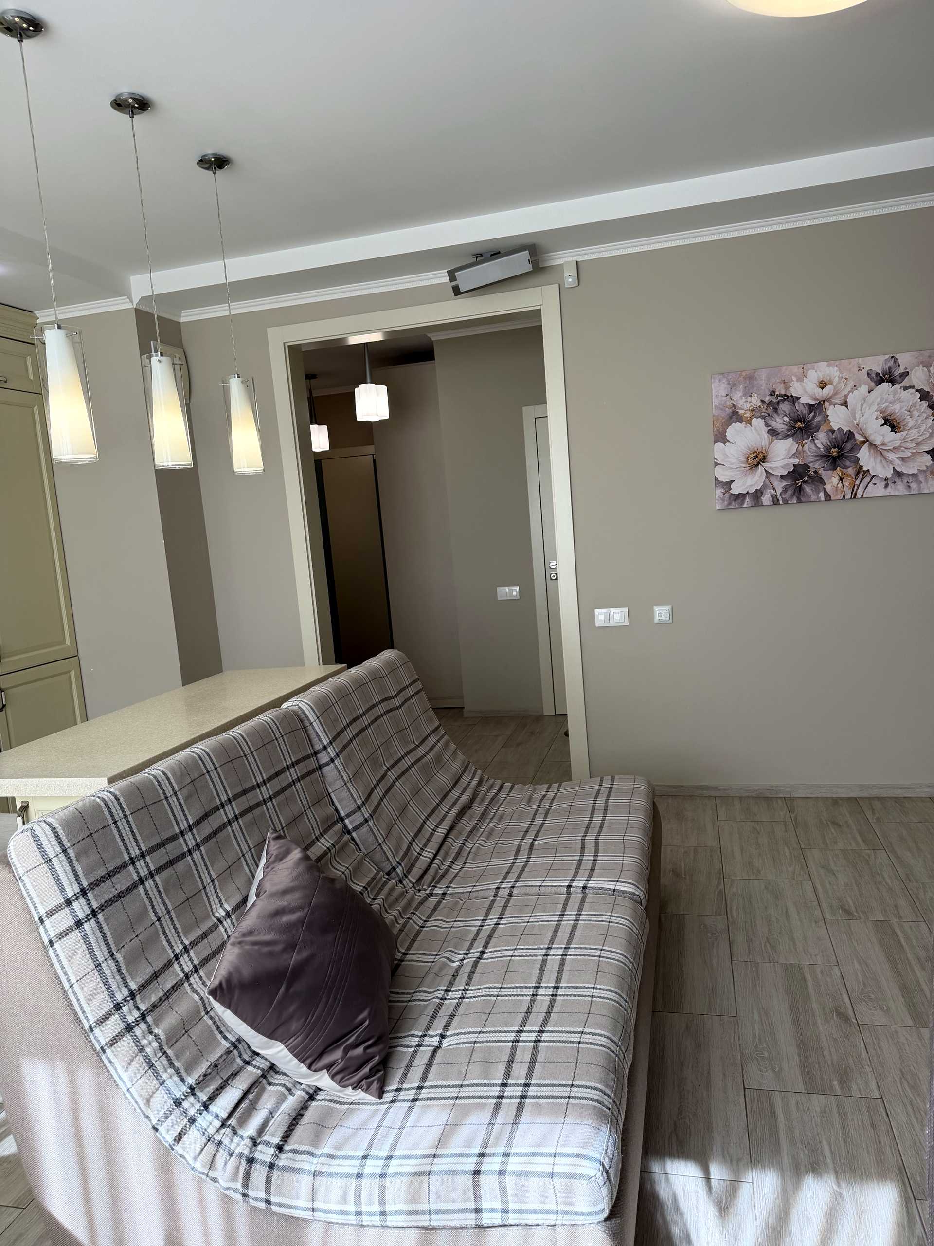 Оренда 2-кімнатної квартири, 74 м² — Оболонський район 5