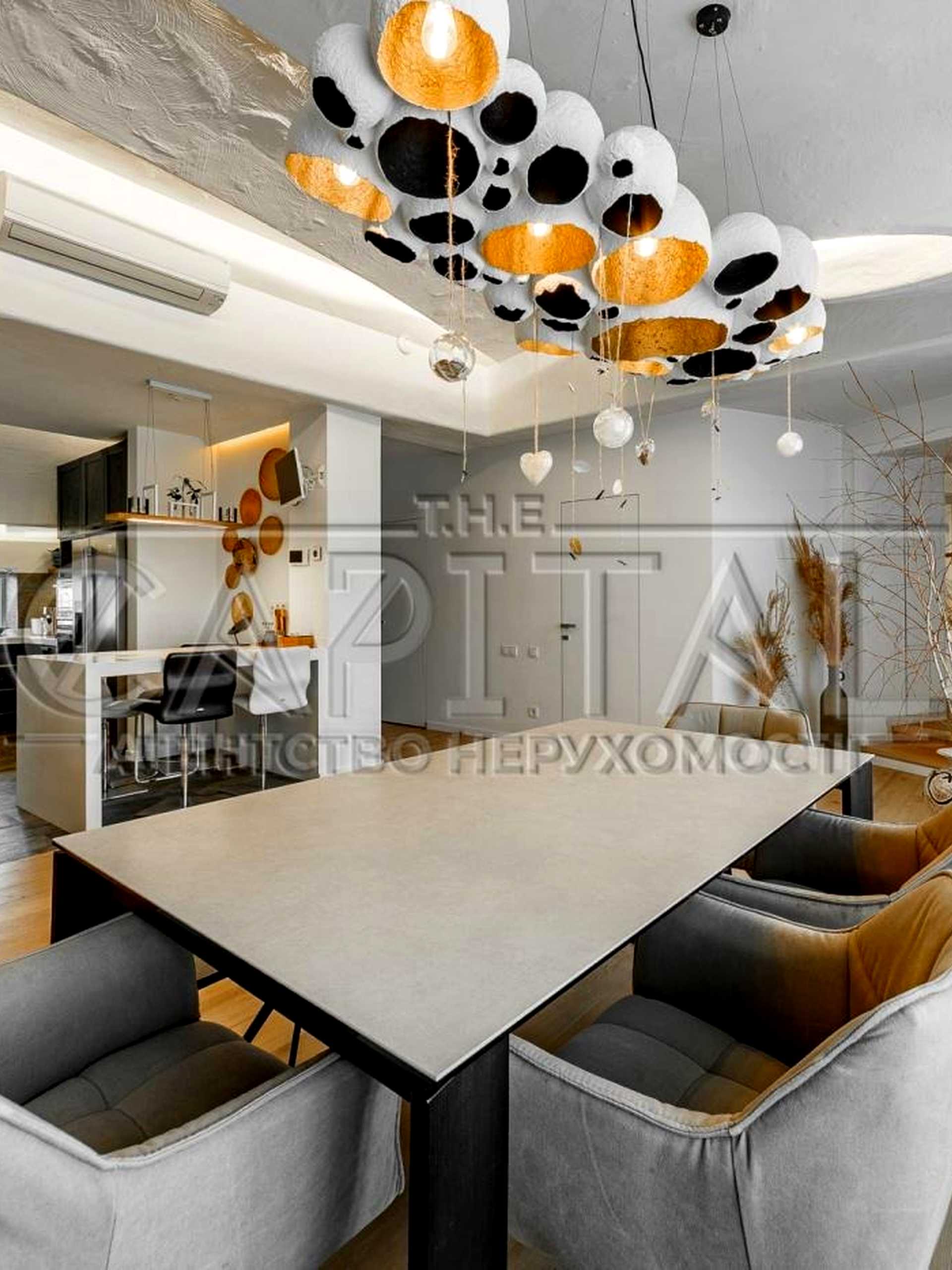 Оренда 4-кімнатної квартири, 270 м² — Солом'янський район 4