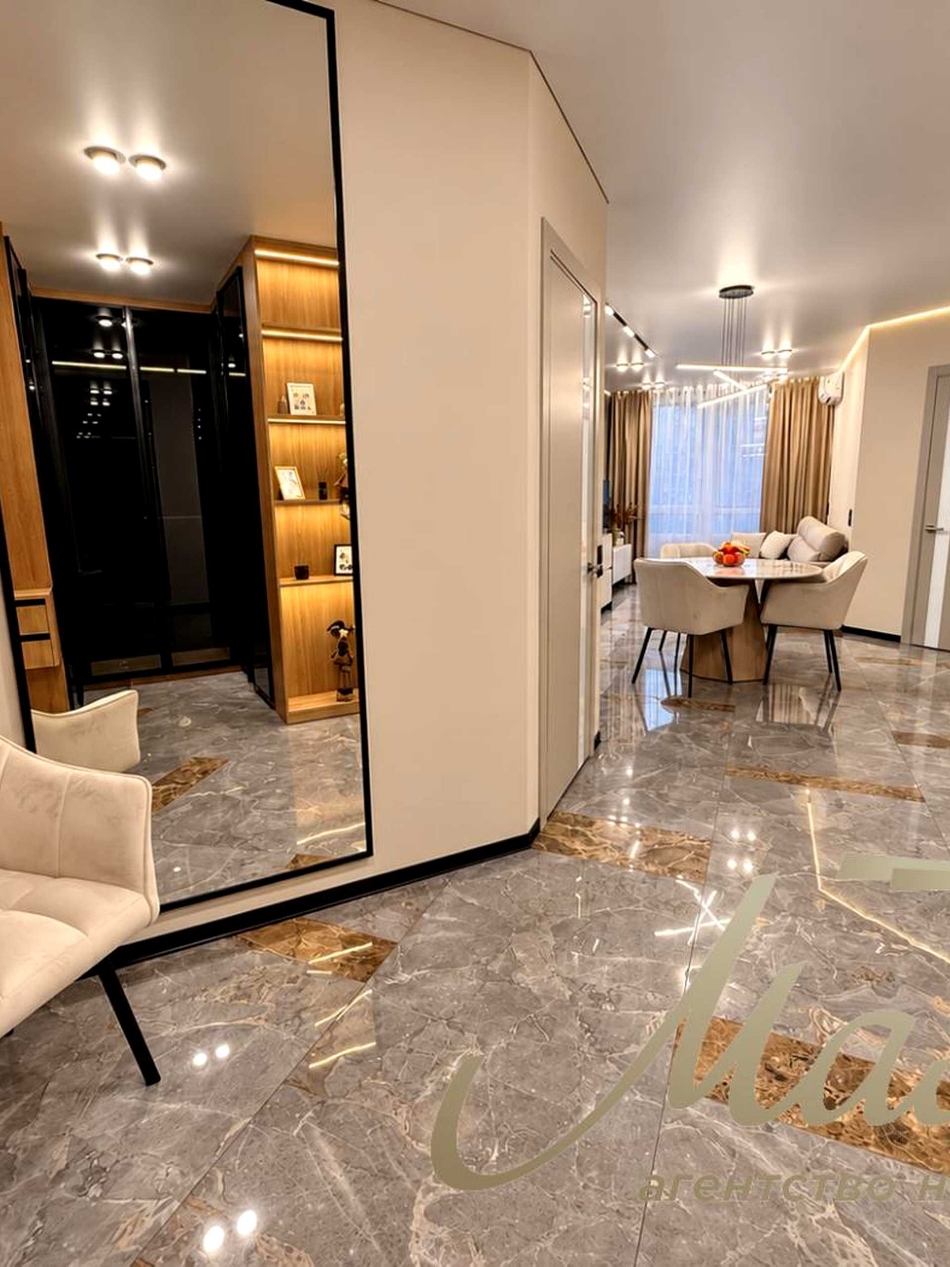 Продаж 3-кімнатної квартири, 76 м² — Дарницький район 3