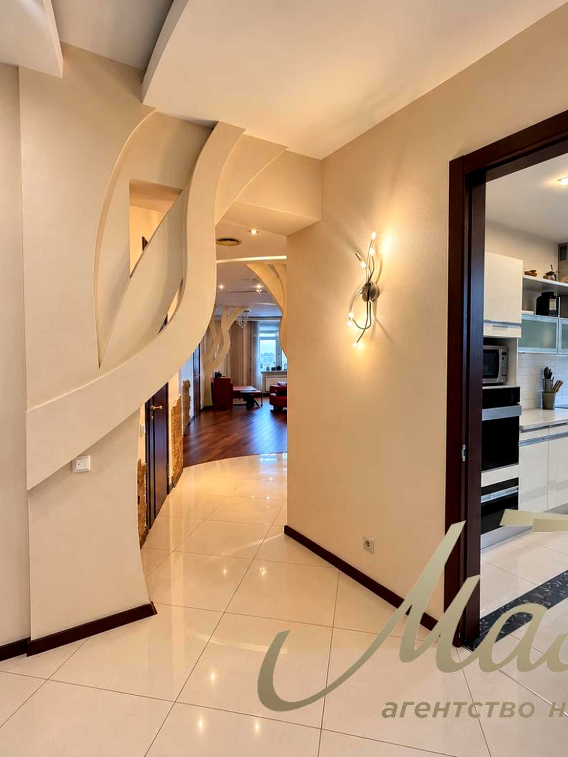 Продаж 3-кімнатної квартири, 130 м² — Шевченківський район 5