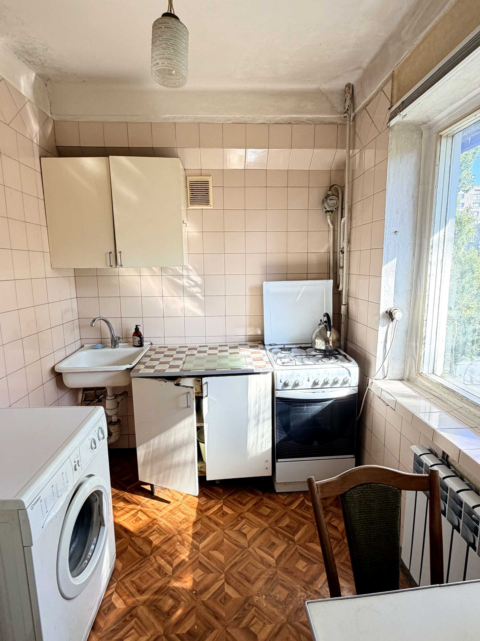 Продаж 3-кімнатної квартири, 70,2 м² — Святошинський район 2