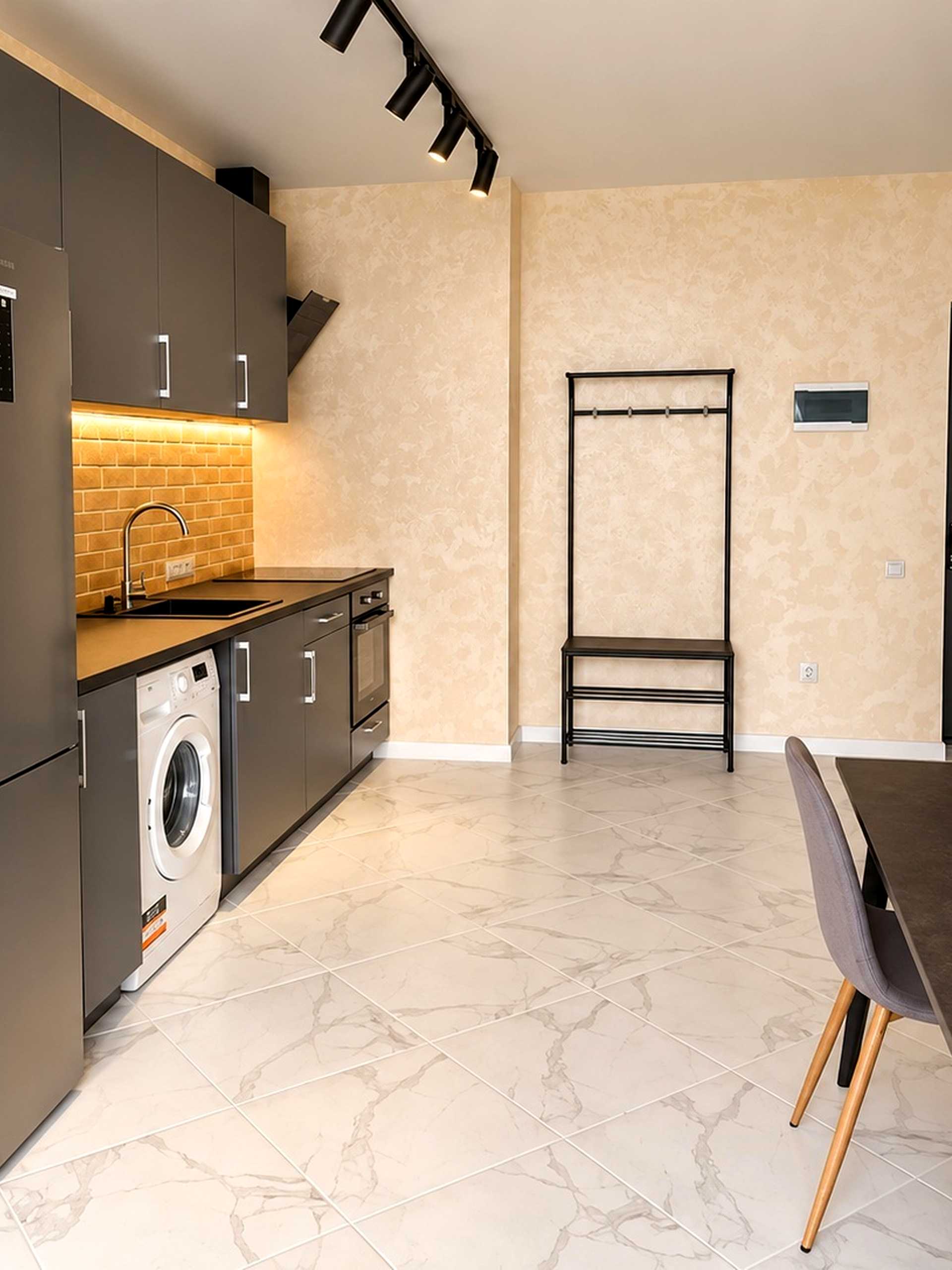 Оренда 1-кімнатної квартири, 36,5 м² — Дарницький район 3