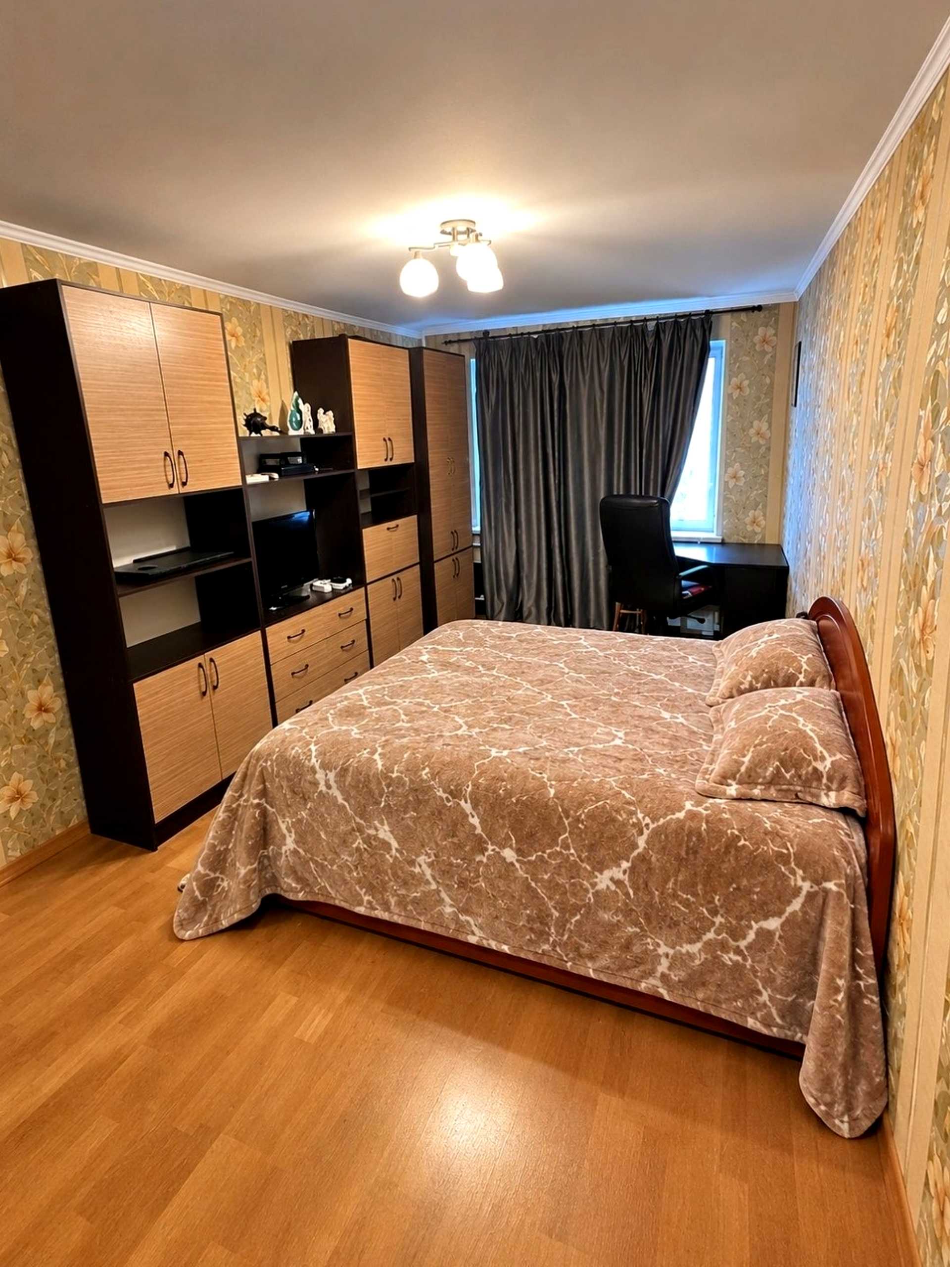 Оренда 1-кімнатної квартири, 42 м² — Дніпровський район 2