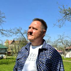 Панов Віктор