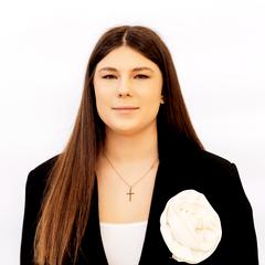 Козар Діана