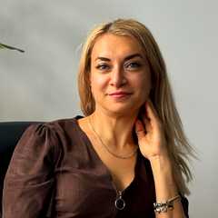 Максимук Юлія