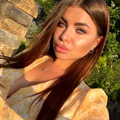 Бугославська Олена