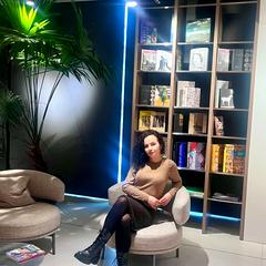 Пелещак Христина