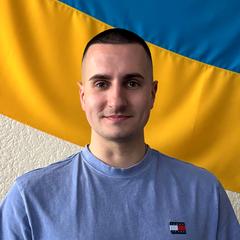 Кандела Віталій