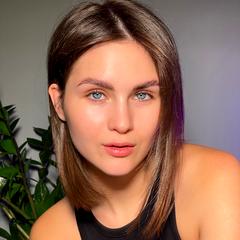 Лобанова Анастасія