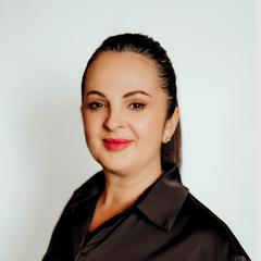 Трофіл Лариса