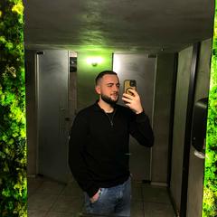 Грушецький Валерій