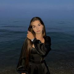 Лукомська Анна