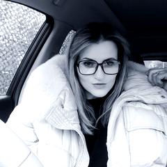 Пахомська Вікторія