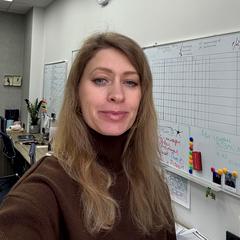 Лакшинська Карнелія