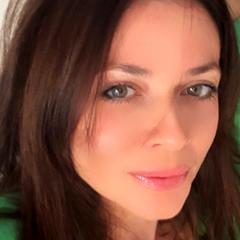 Чернєва Олена