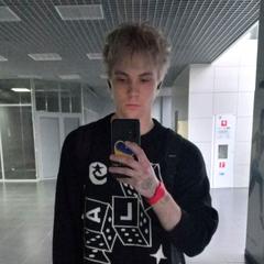 Орел Ростислав