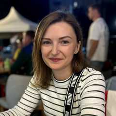 Янковська Інна