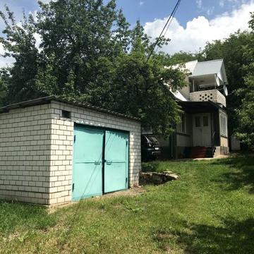 Двоповерховий будинок Цекінівка