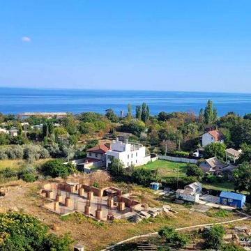 Дворівнева квартира у моря є Відео огляд