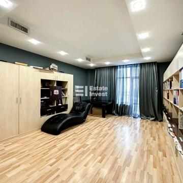 Продам 4 кімн. квартиру на вул. Трінклера, 9, ЖК Піонер