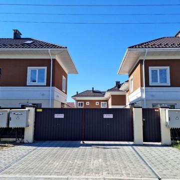Канівська вул., 37а