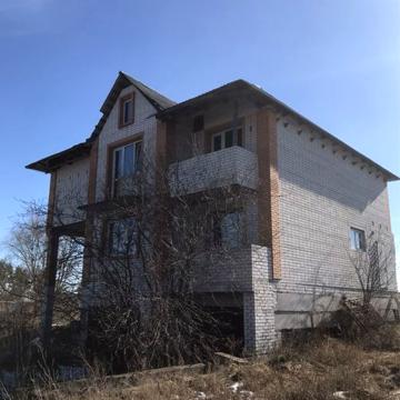 Продам будинок 392м2 с.Крячки Васильківський р-н Київська обл